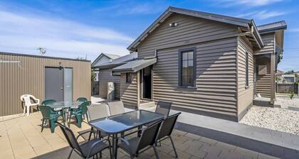 Penfold Cottage 1 km from CBD Launceston Invermay +freeWIFI