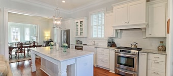 Heated Pool Access | 5*Clean | Flex Cancelation