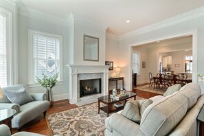 TV, fireplace - Heated Pool Access | 5*Clean | Flex Cancelation (Savannah)