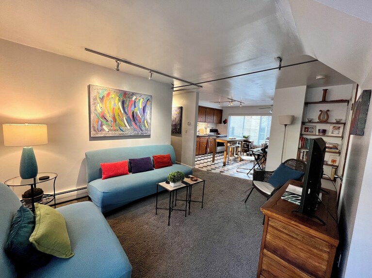 Cd1 Downtown Garden Flat - Central - Ann Arbor, MI