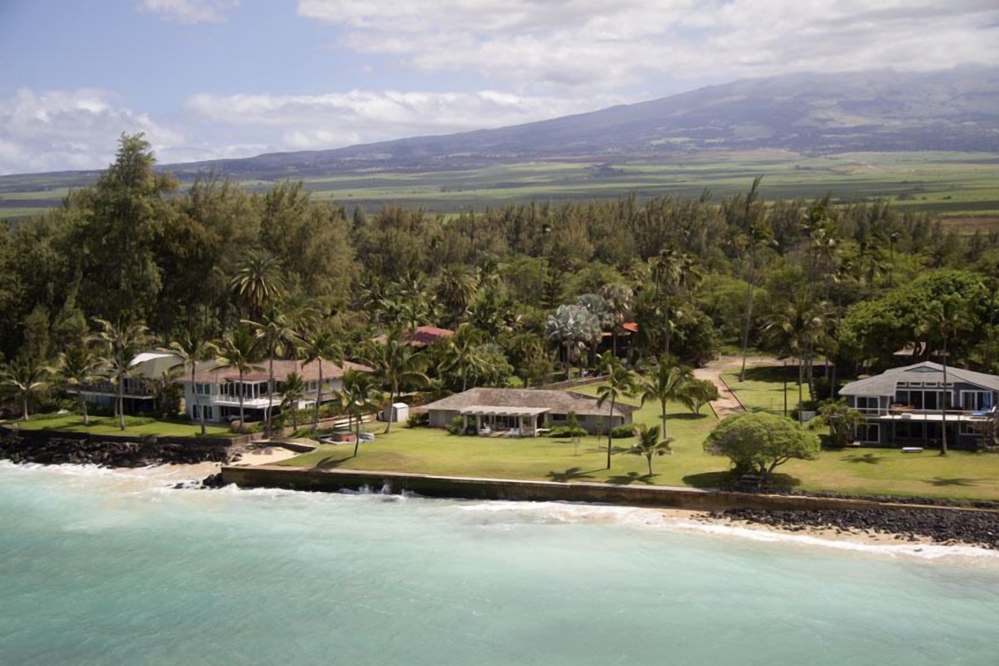 #1 Family & Windsurf Friendly Private Sandy Beachfront Home on North Shore - Photo 14