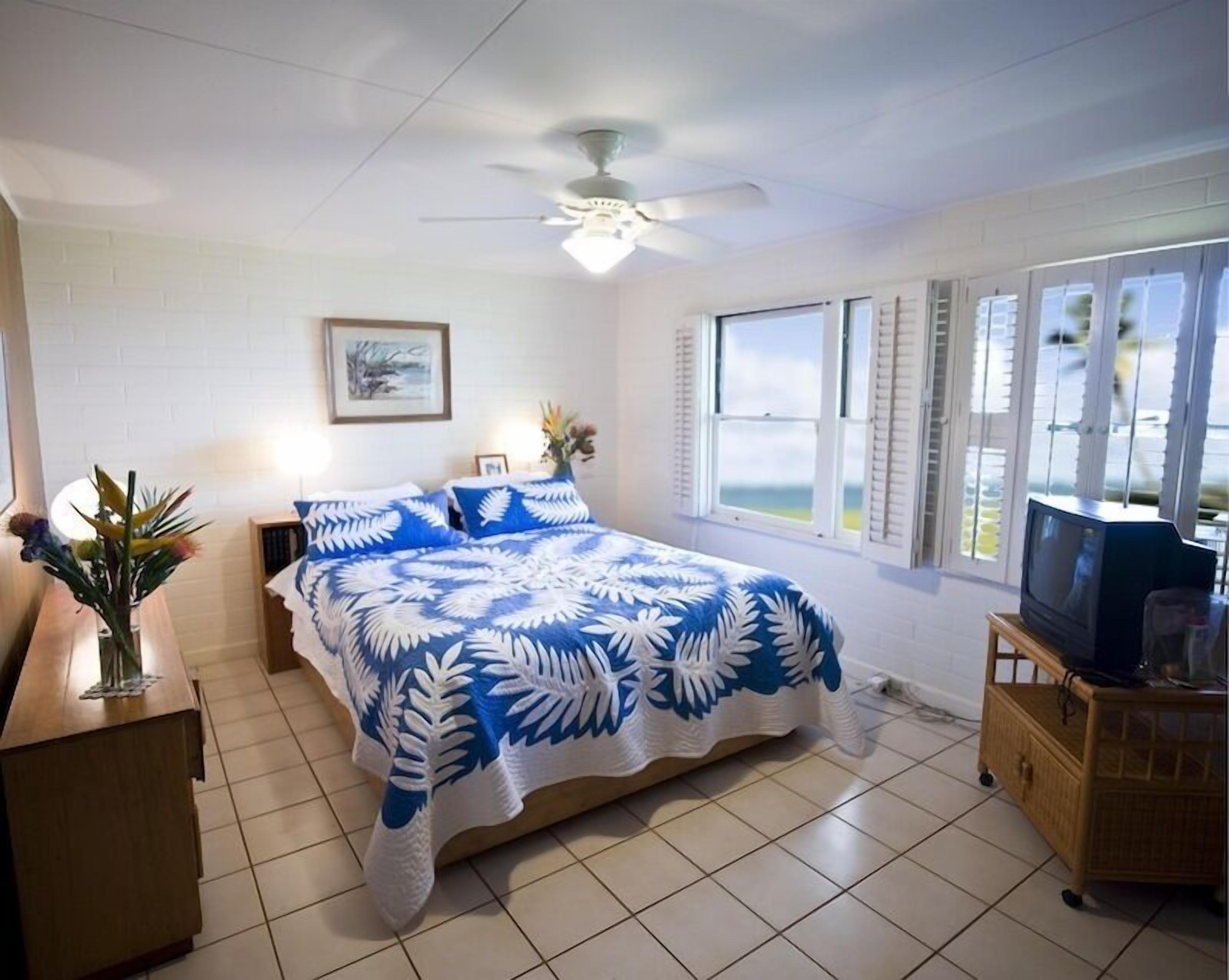 4 bedrooms, in-room safe, iron/ironing board, travel crib