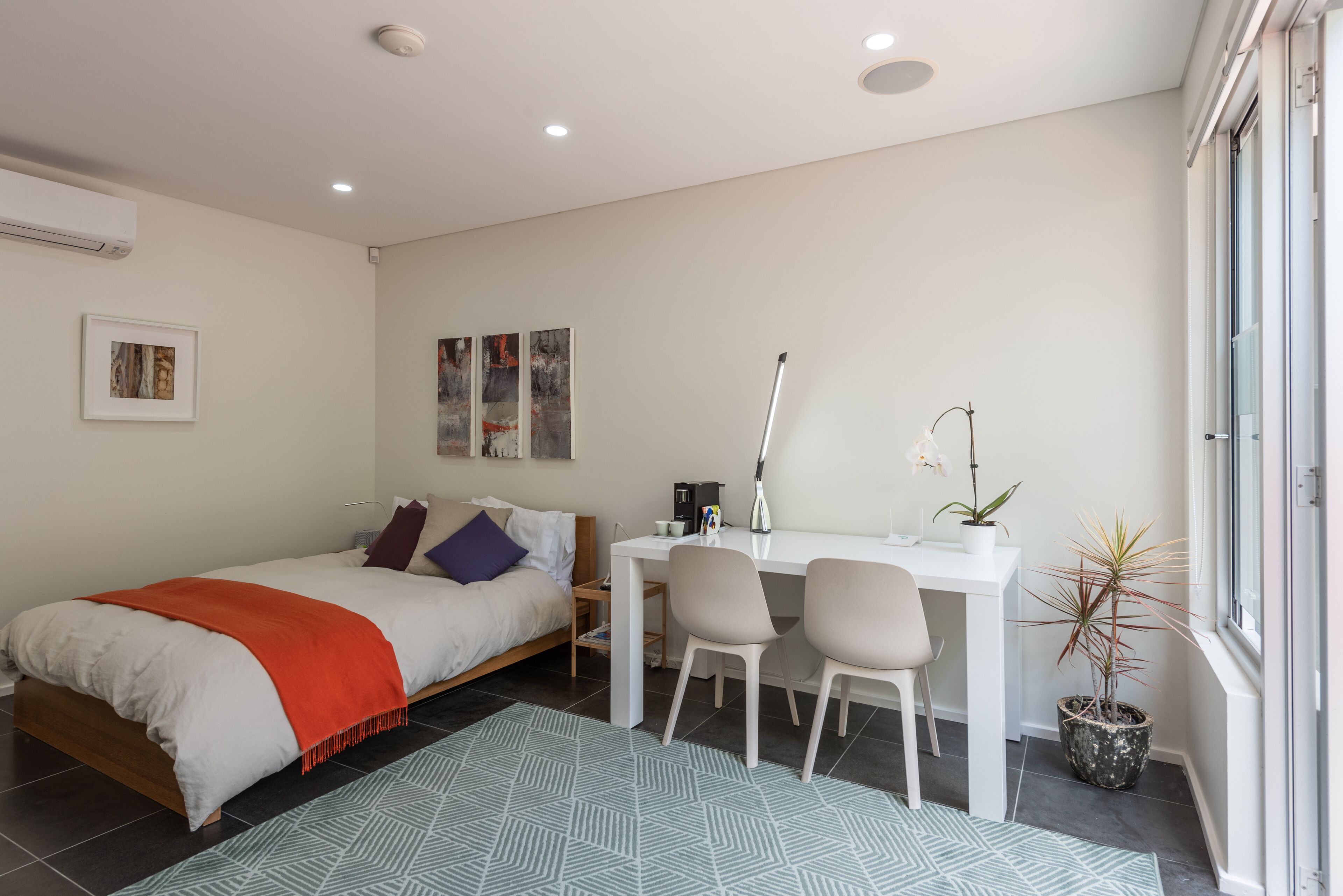 Bondi Views, Stunning Reviews, The Perfect Escape From Lock-Down Blues