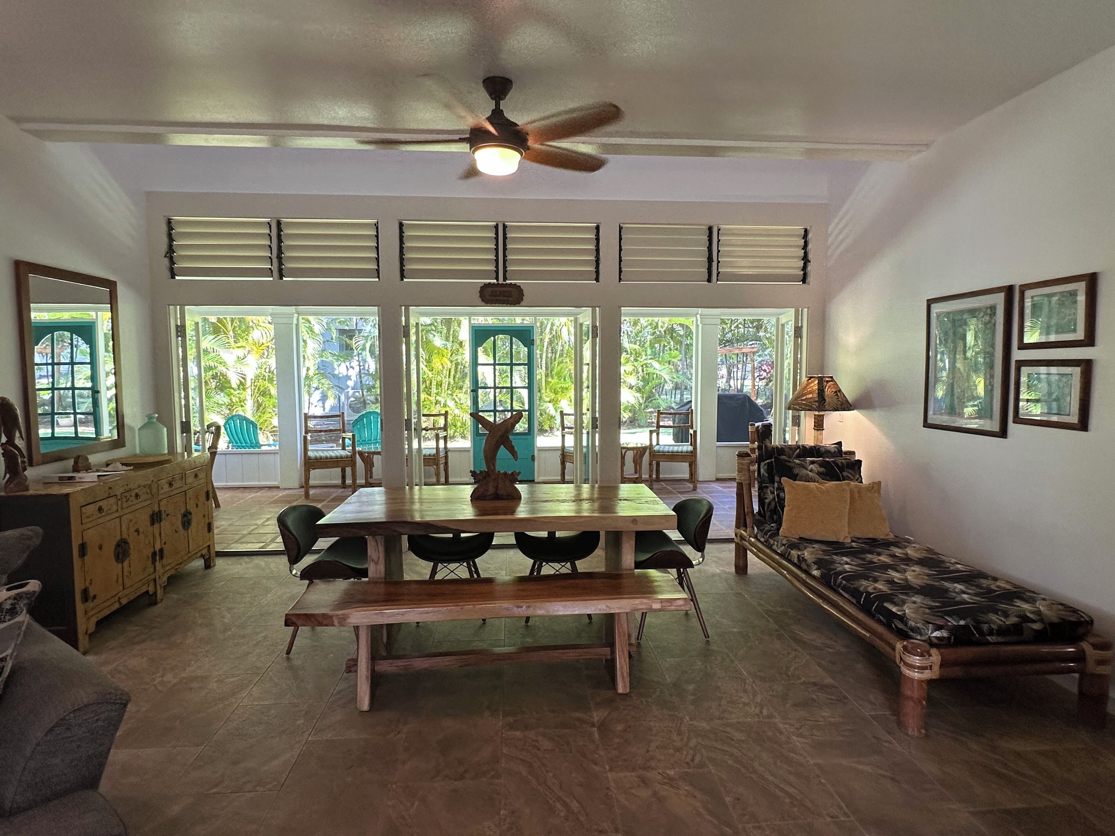 Affordable Luxury in tranquil setting. Walk to beaches, pool, tennis & dining.  - Photo 16