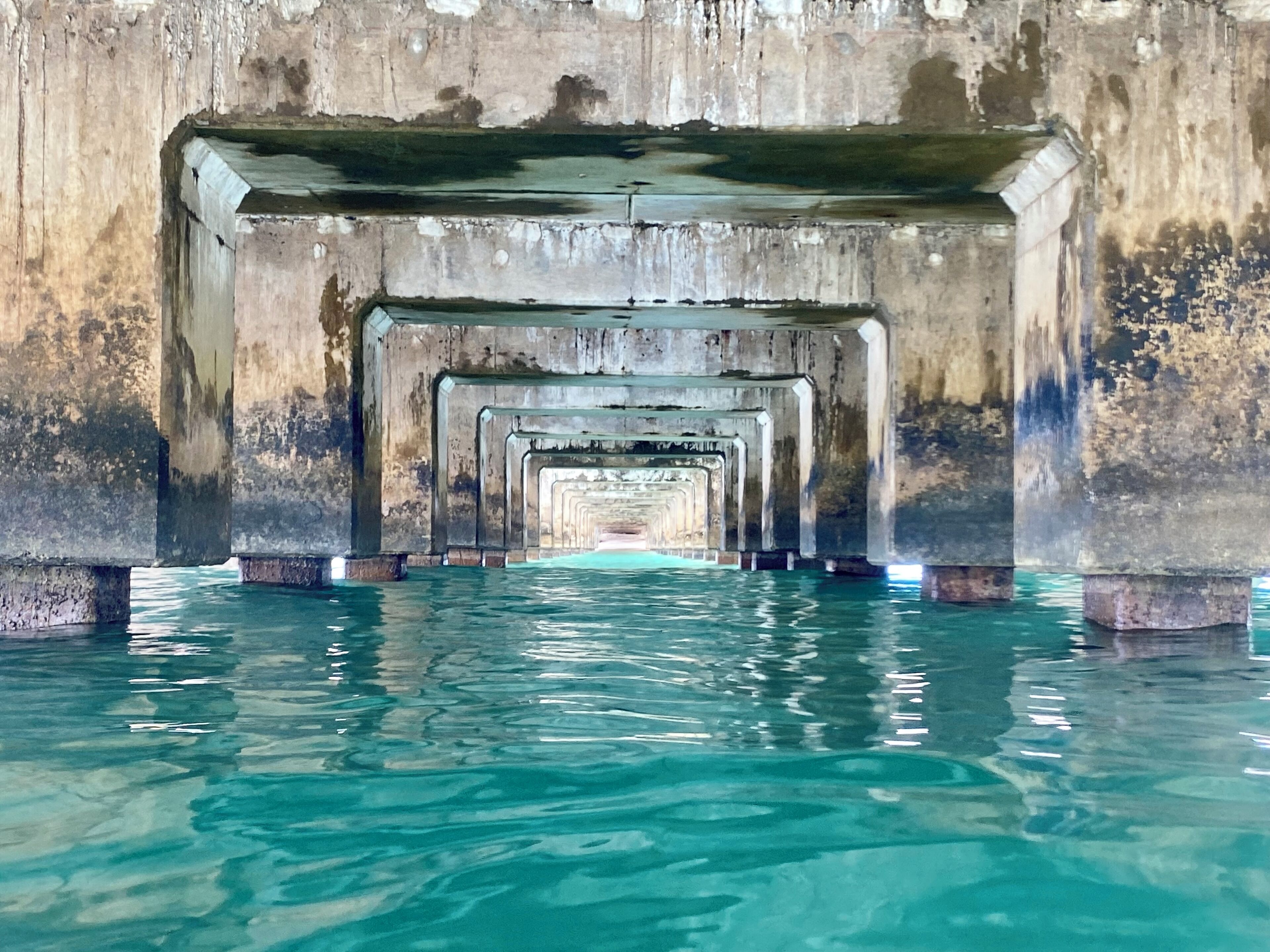 Affordable Luxury in tranquil setting. Walk to beaches, pool, tennis & dining.  - Photo 29