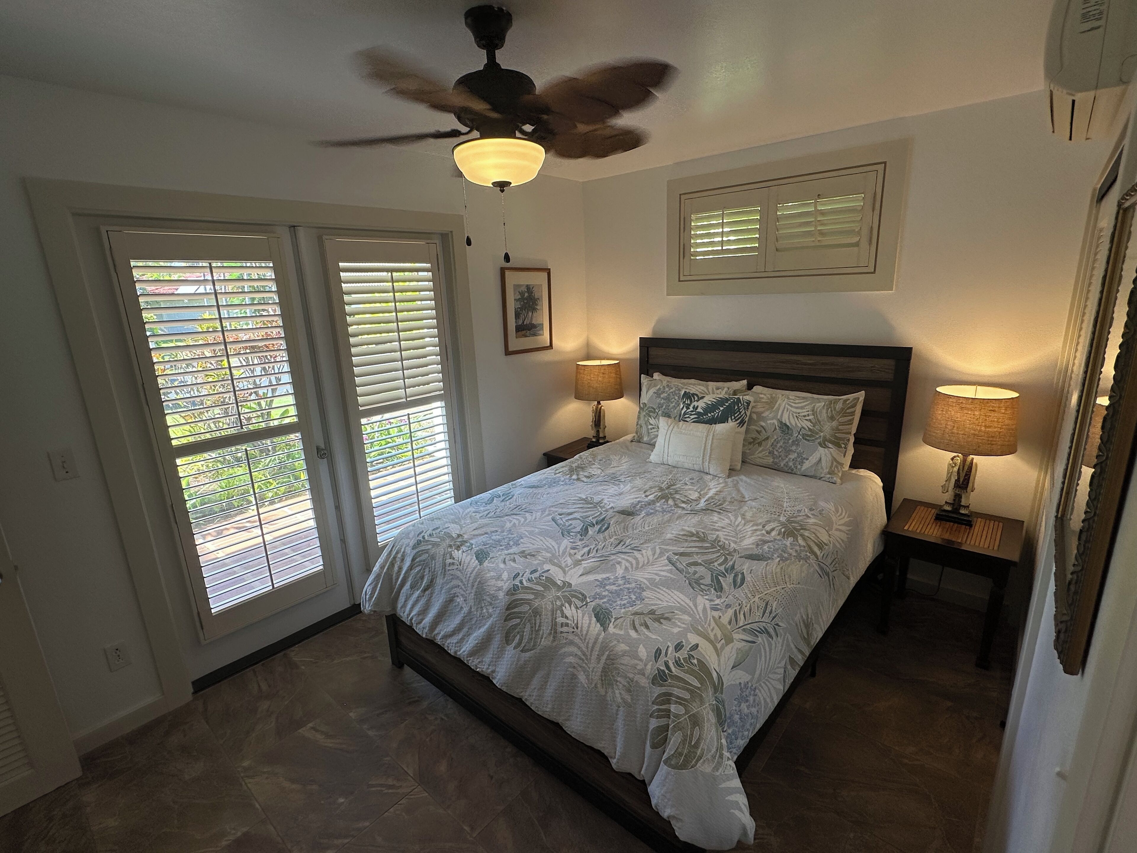 Affordable Luxury in tranquil setting. Walk to beaches, pool, tennis & dining.  - Photo 4