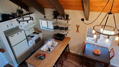  WALK TO VILLAGE!!! UPDATED STUDIO+LOFT, 2 BATH, STUNNING VIEWS!!