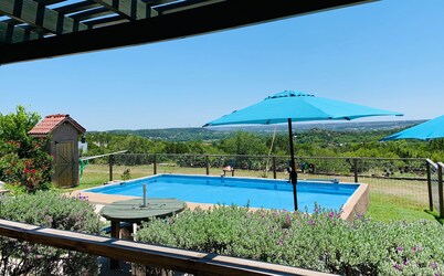 Beautiful view,18 acres,pool, game room,Axis deer, 3 mile’s to the  river trail