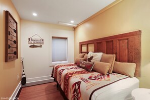 7 habitaciones, tabla de planchar con plancha, cuna de viaje y wifi 