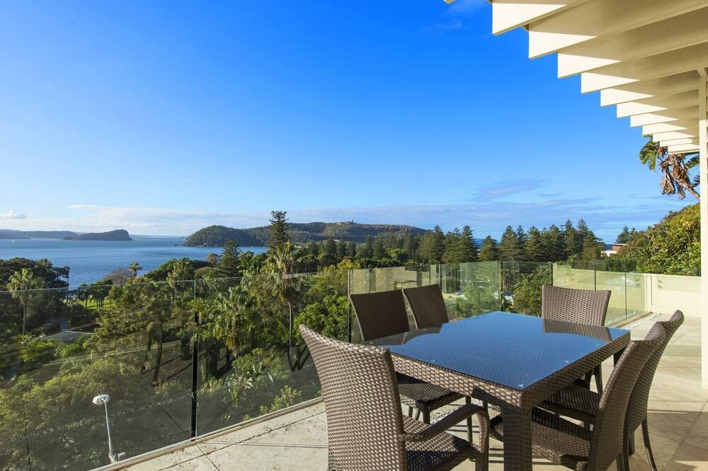 COLLINS HOUSE by Palm Beach Holiday Rentals