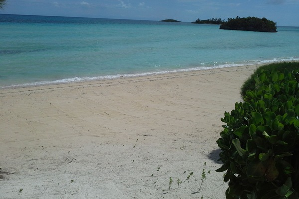 Our sandy beach looking out to the Pineapple Cays
