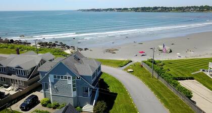 Surfside Mökki rannan vieressä, Ocean, Cliff Walk View, Downtown & Dining lähellä