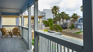 Property grounds - Casa Malbec A - Walk to the beach - WiFi (South Padre Island)