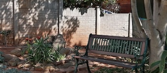 Sacredsutine Garden Studio, Durban North
