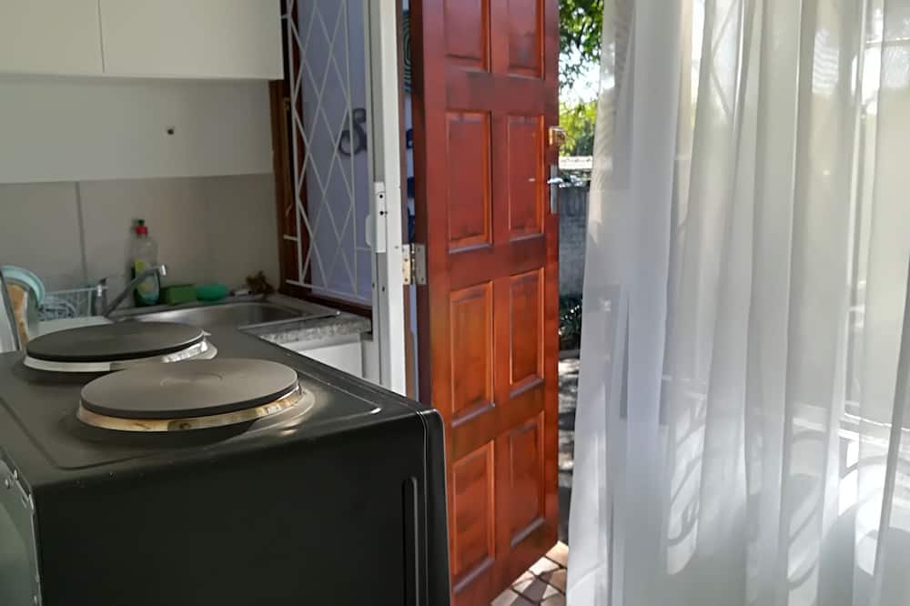 Sacredsutine Garden Studio, Durban North