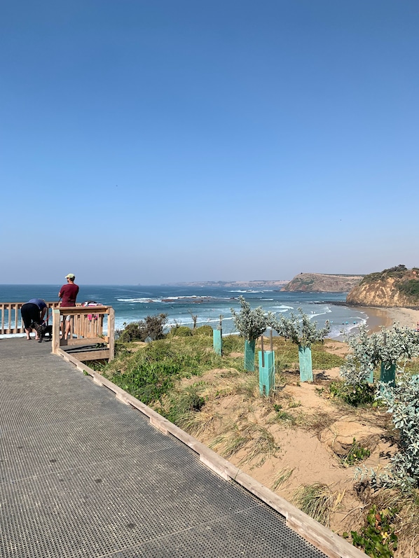 Property grounds - Escape@EIGHT - Smiths Beach (Smiths Beach)
