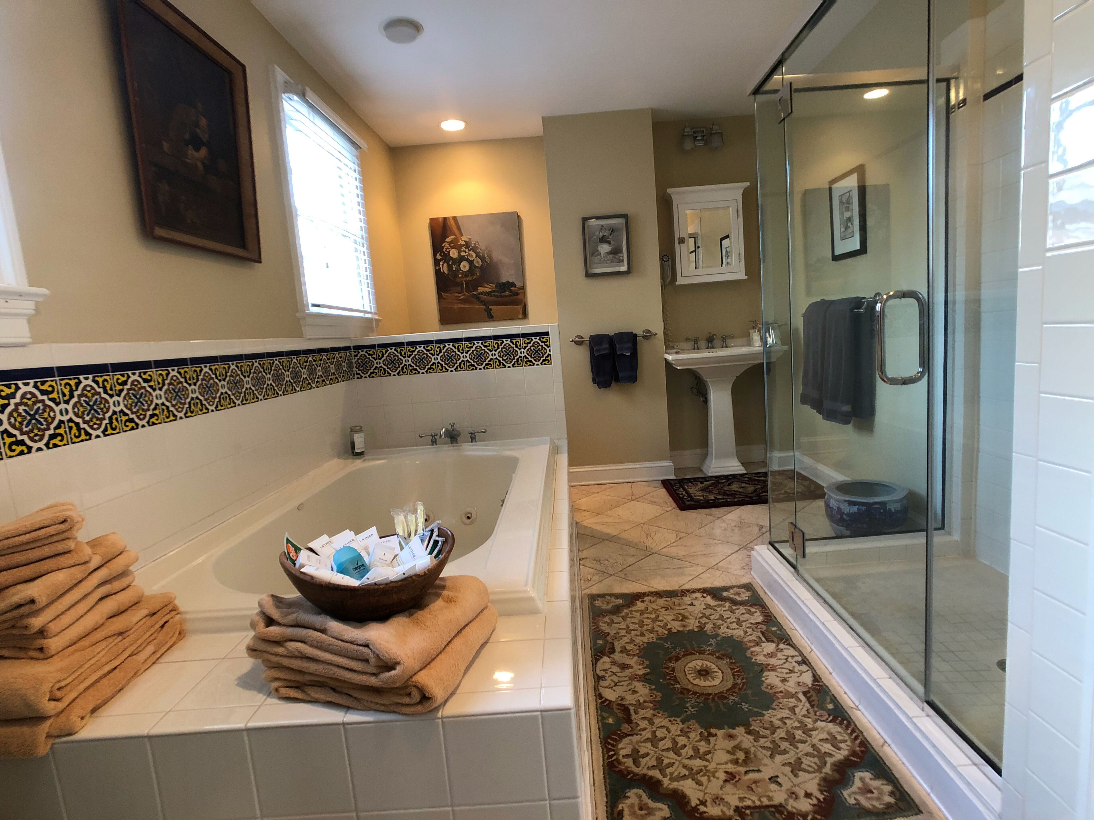 Stay on Captains’ Row - Old Town’s Most Historic Block!, Alexandria, VA