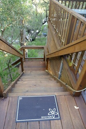 Property grounds - The Tree House - 5 min walk to the beach (Myalup)