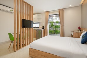 Studio | Minibar, desk, soundproofing, free WiFi - Codisea Hotel & Travel (Da Nang)