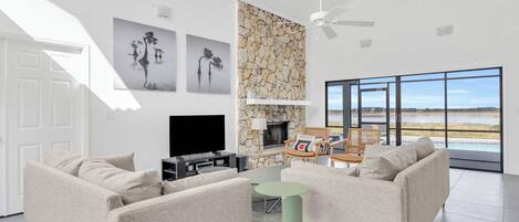 Televisión y oficina