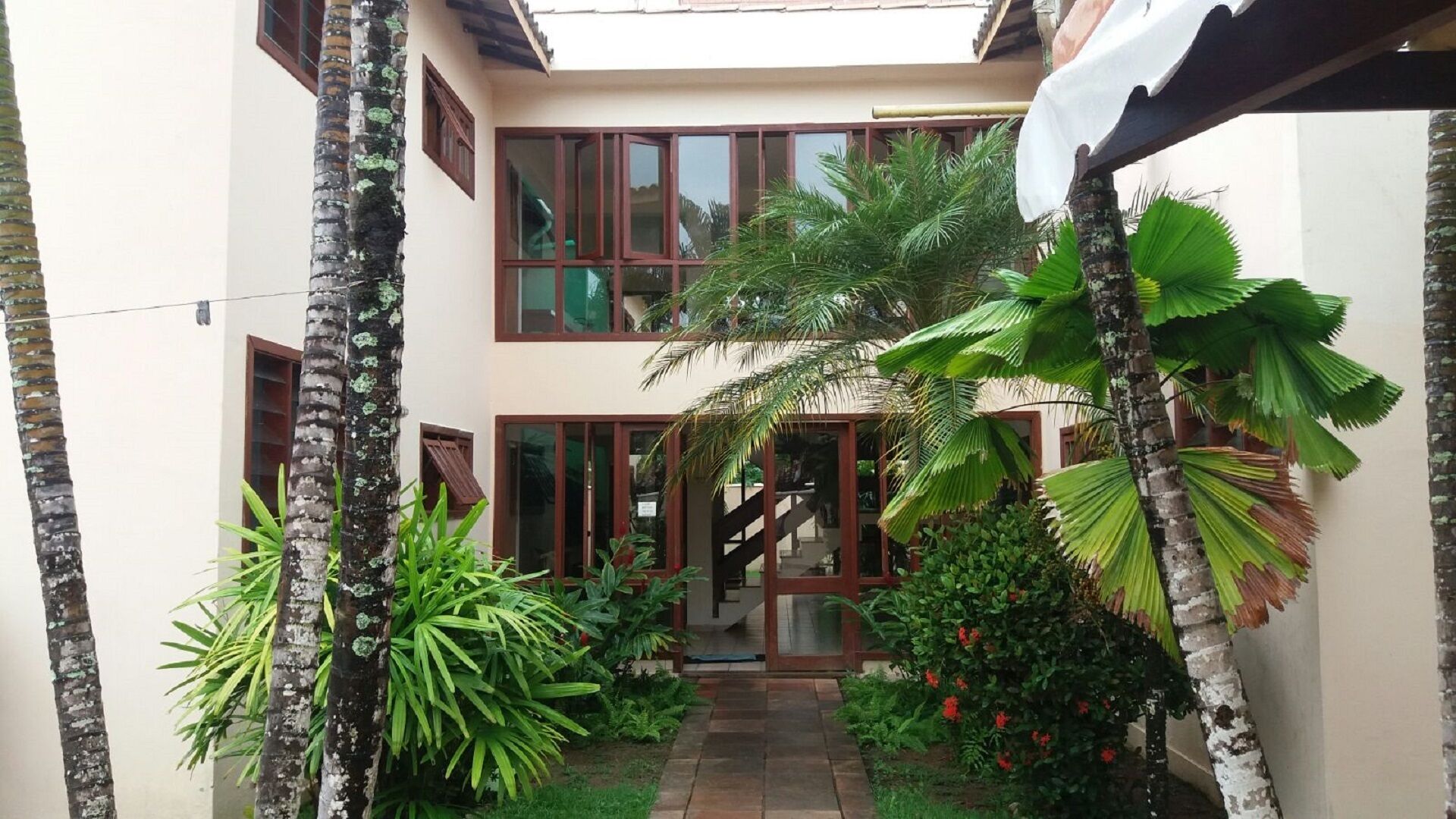 Cozy fit on Taperapuan Beach