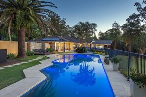 Outdoor pool - EMERALD BEACH LAKE FRONT ESTATE-Heated Pool, Spa, Pizza Oven, Fire Pit, on Lake  (Emerald Beach)