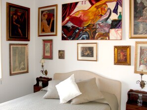 1 sovrum, strykjärn/strykbräda, resesäng och gratis wi-fi