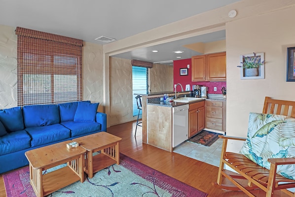 Smart TV, DVD player, books