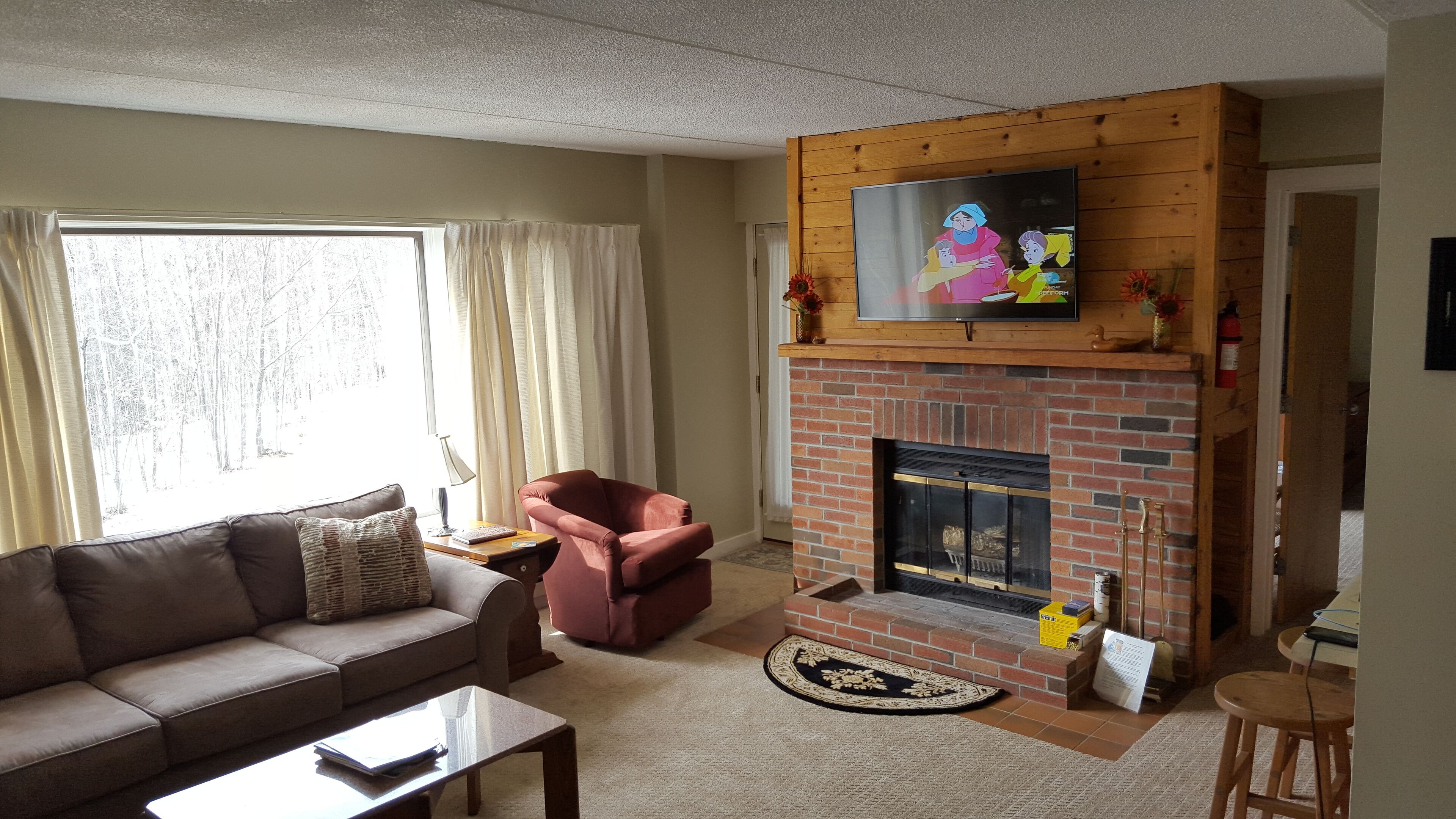 Mount Snow Cozy Condo