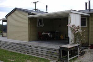 Covered back deck