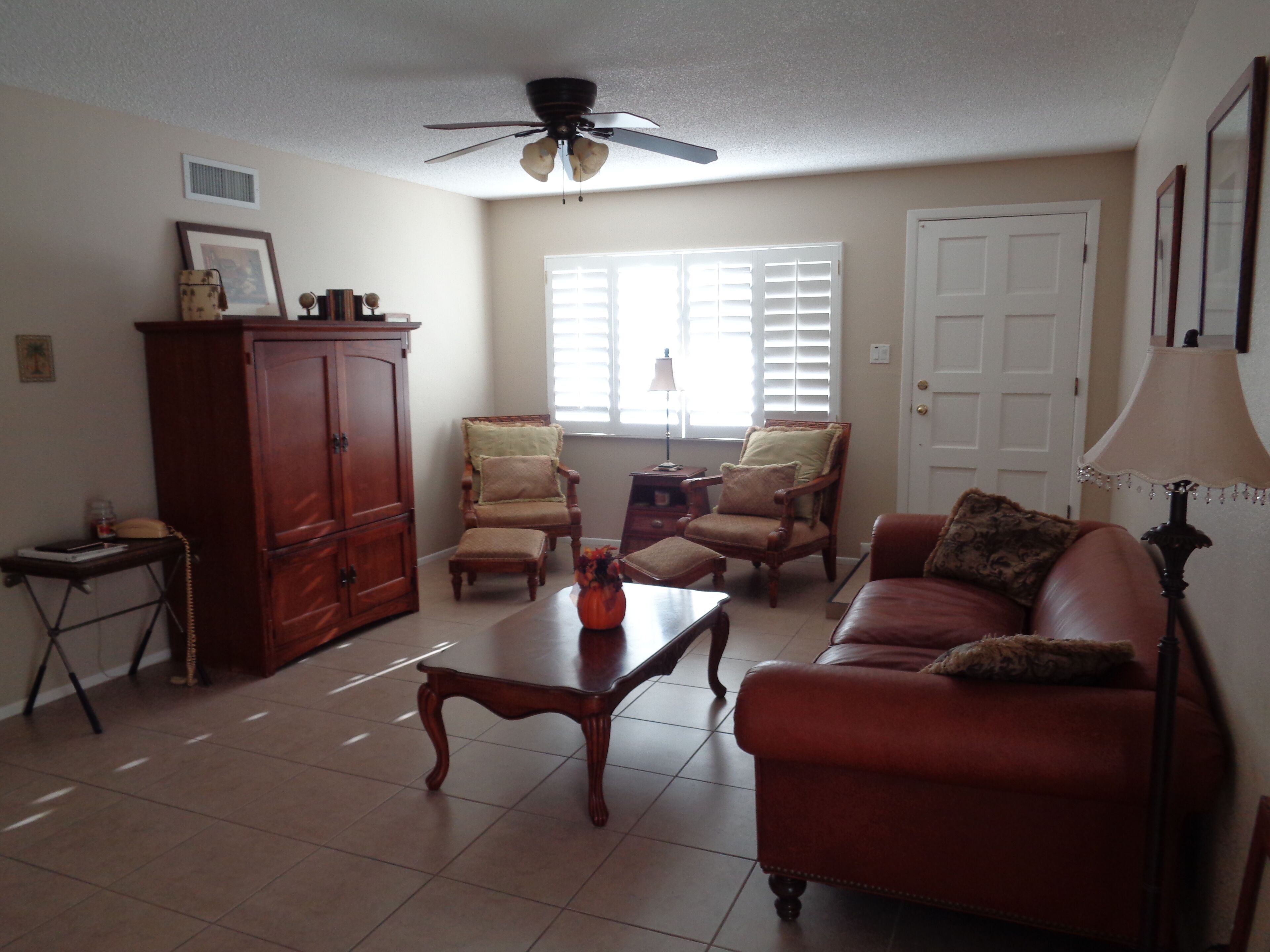 SECLUDED, QUIET VACATION GET-AWAY -*