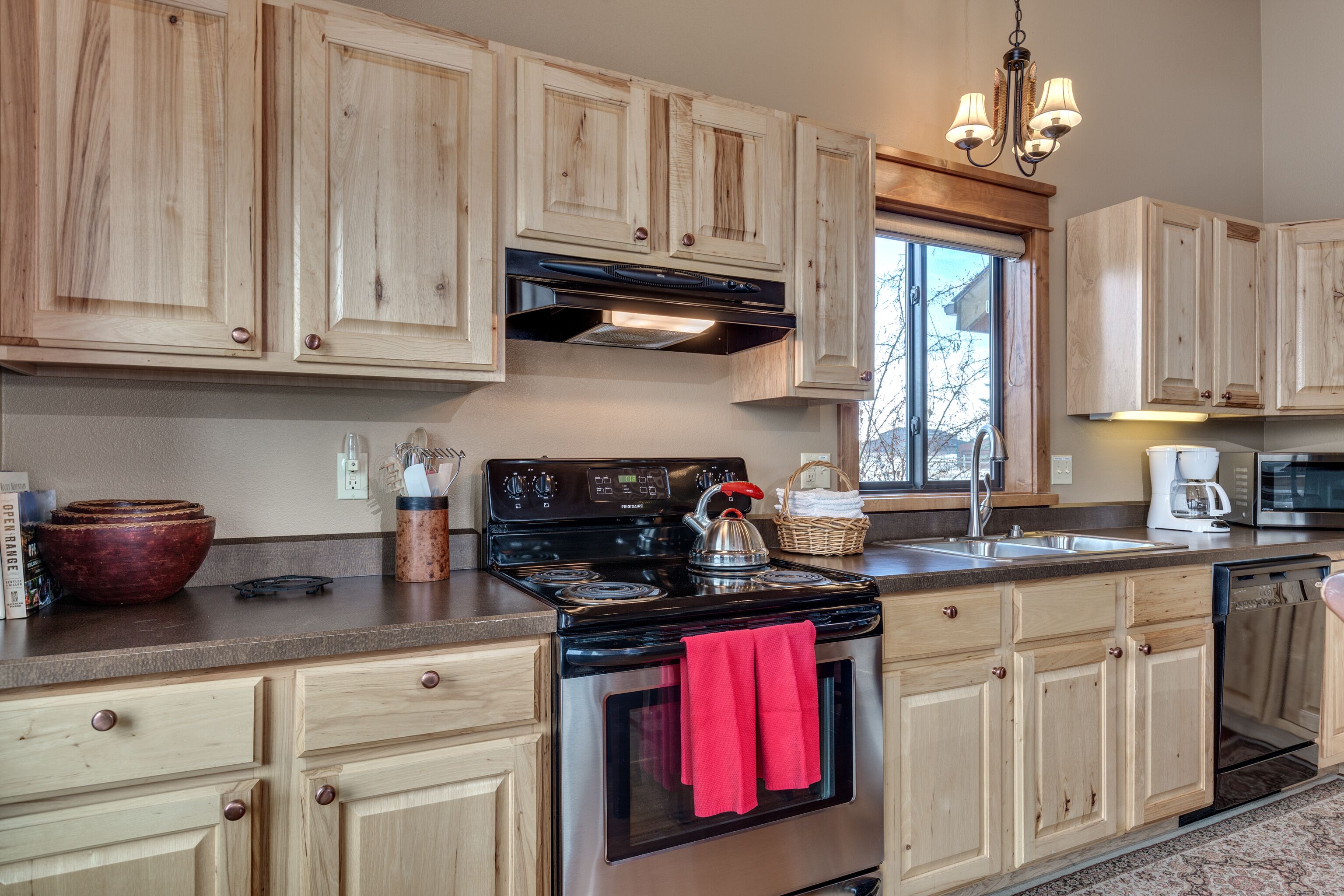 Gallatin River Fly Fishing Cabin