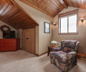 Smart TV, chimenea, Netflix, Hulu