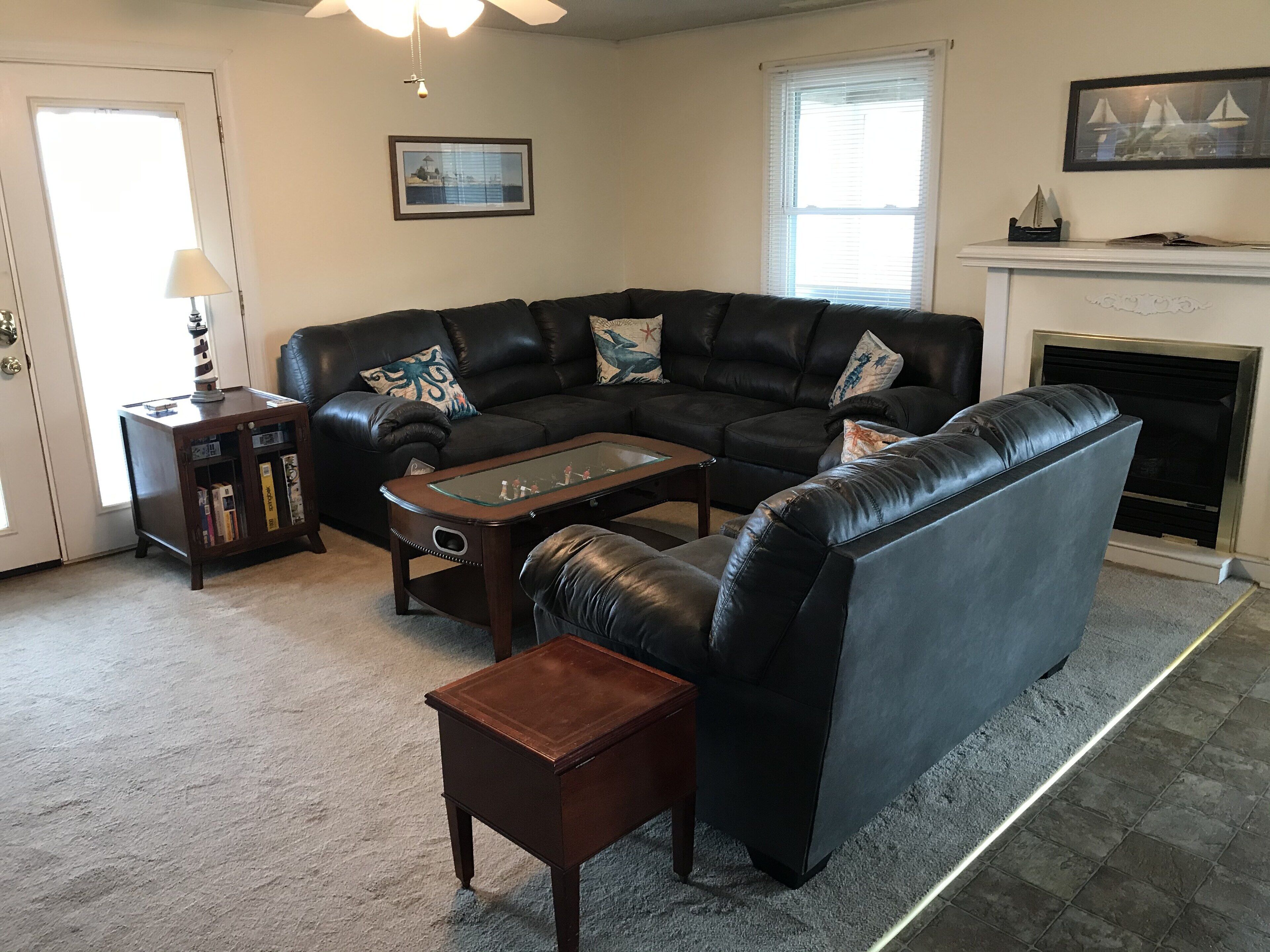 Beautiful Soundfront Home with Currituck Lighthouse View