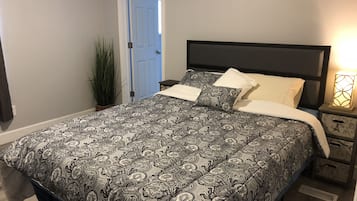 4 bedrooms, memory foam beds, iron/ironing board, free WiFi