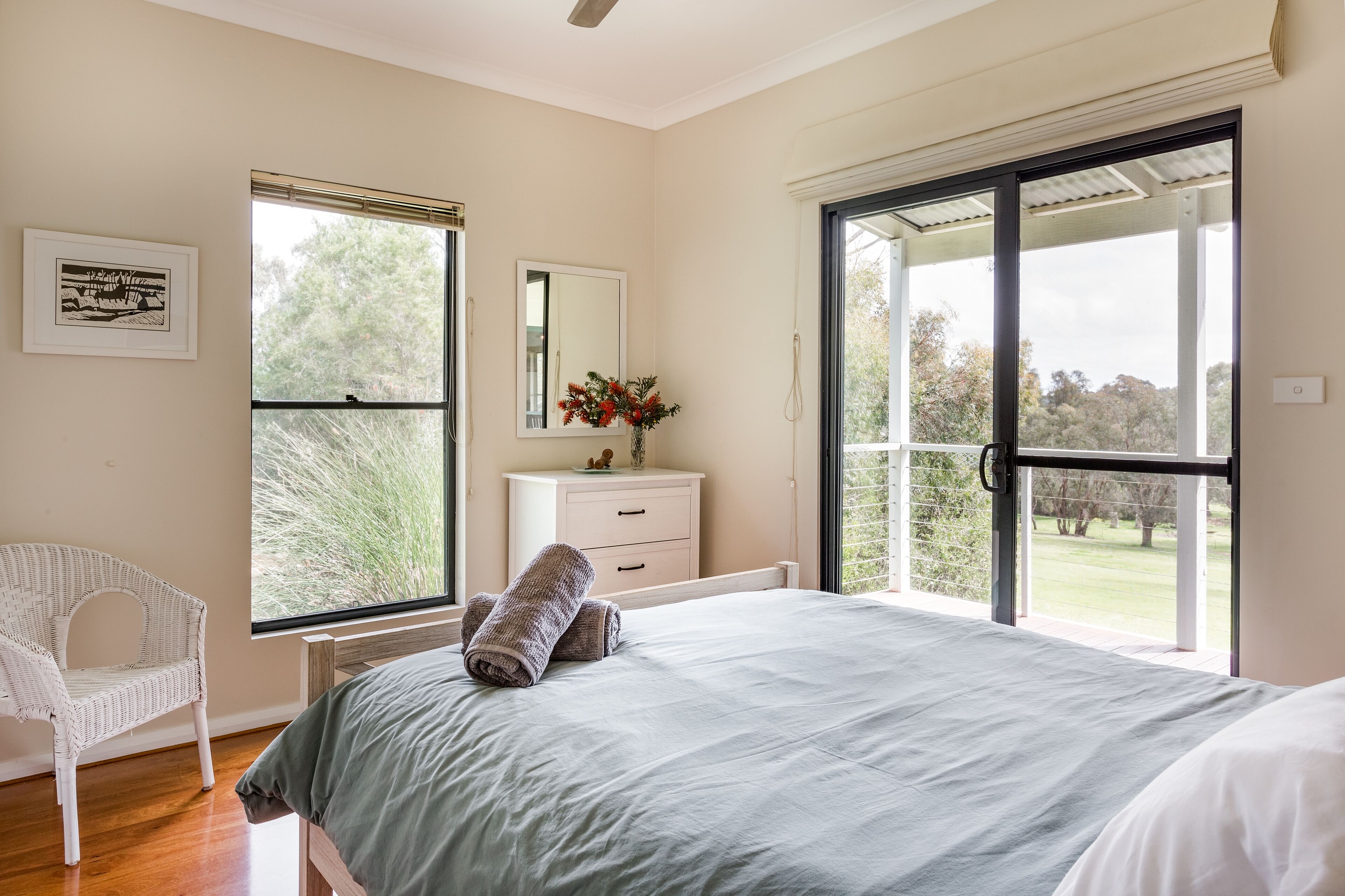 Millbrook Cottage Yallingup -panoramic views down Wildwood Valley — image 20