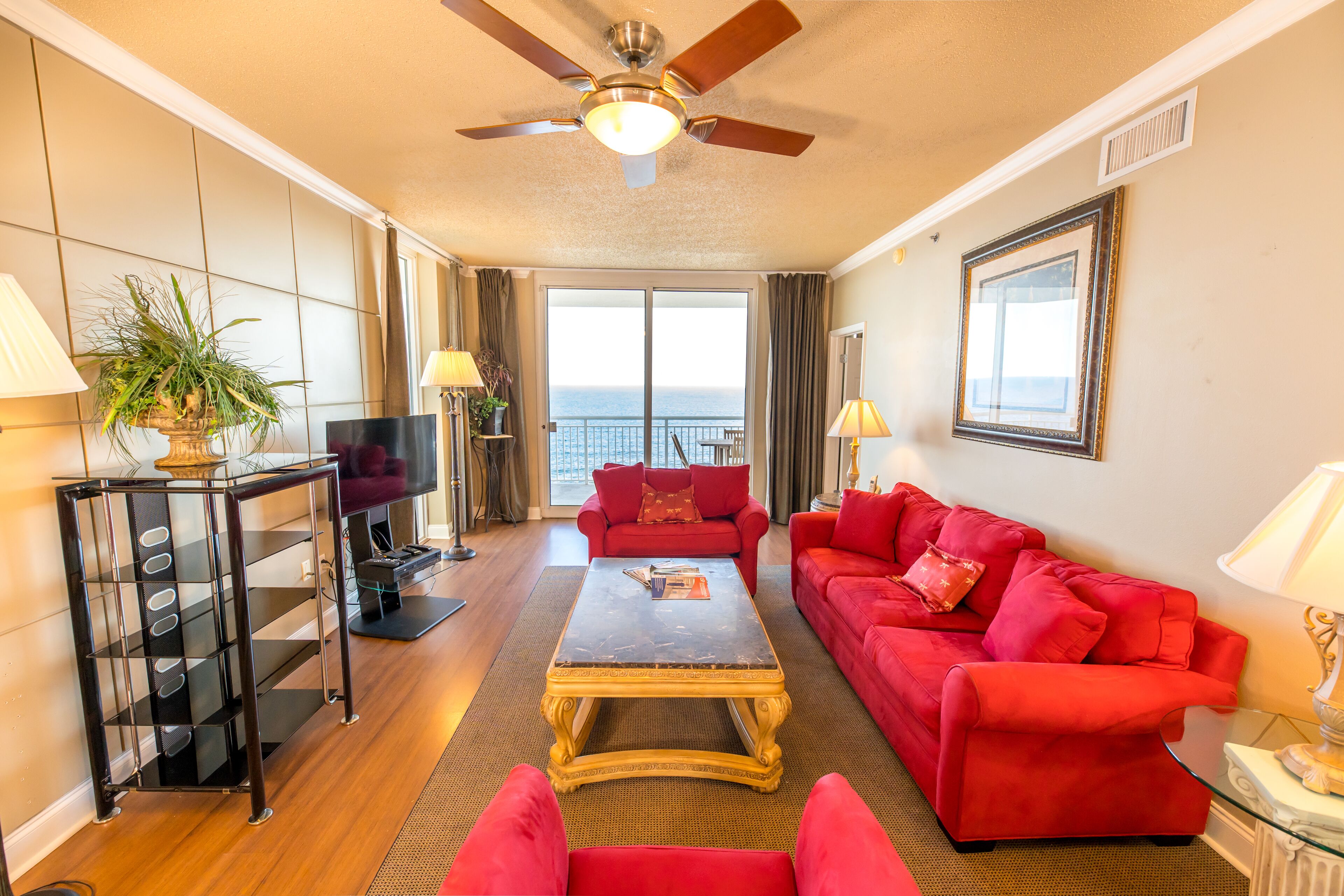 Paradise on Earth -'Palacio' Gulf Front Luxury 3BR/3BA Condo - Palacio