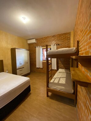 2 bedrooms, free WiFi