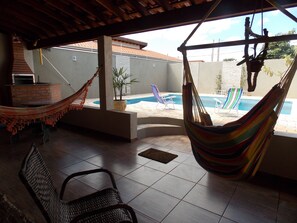 Utomhuspool