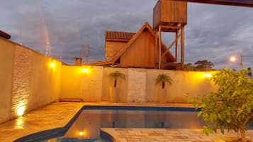 Piscina externa