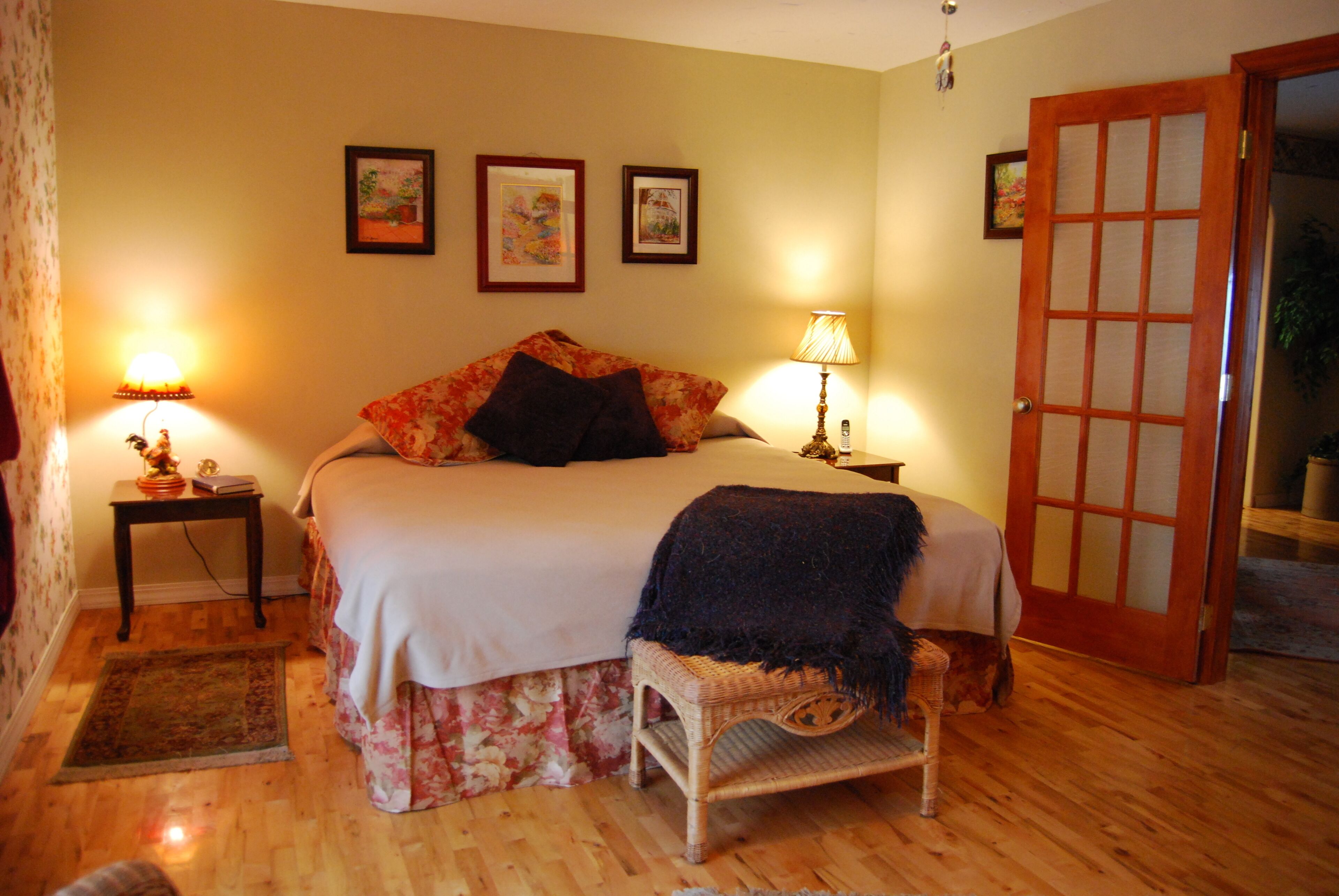 Charming country accommodations at Brookside Acres/horse and rider accommodation