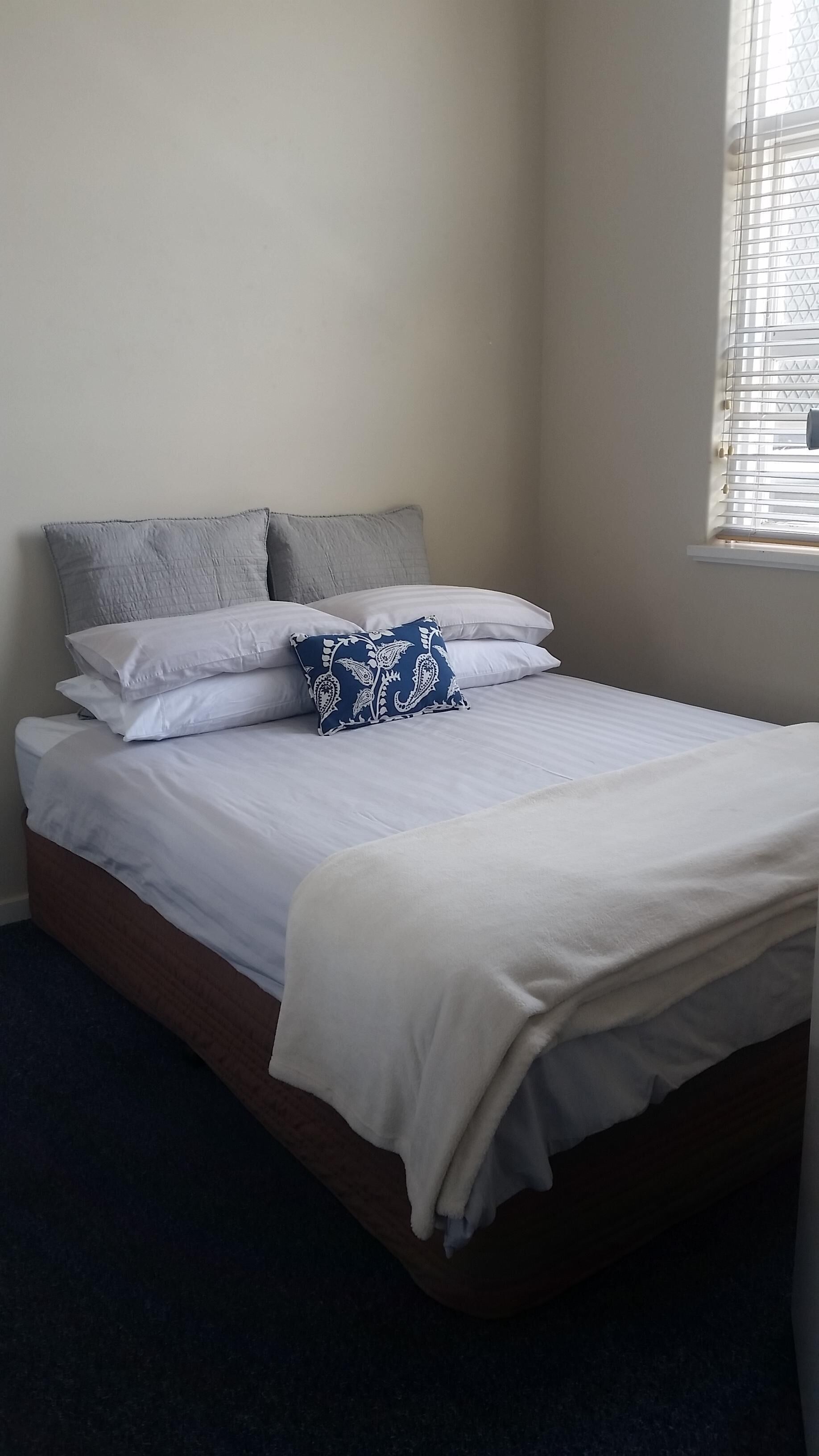 SeaValor Skyfall - Absolute Beachfront Family Friendly