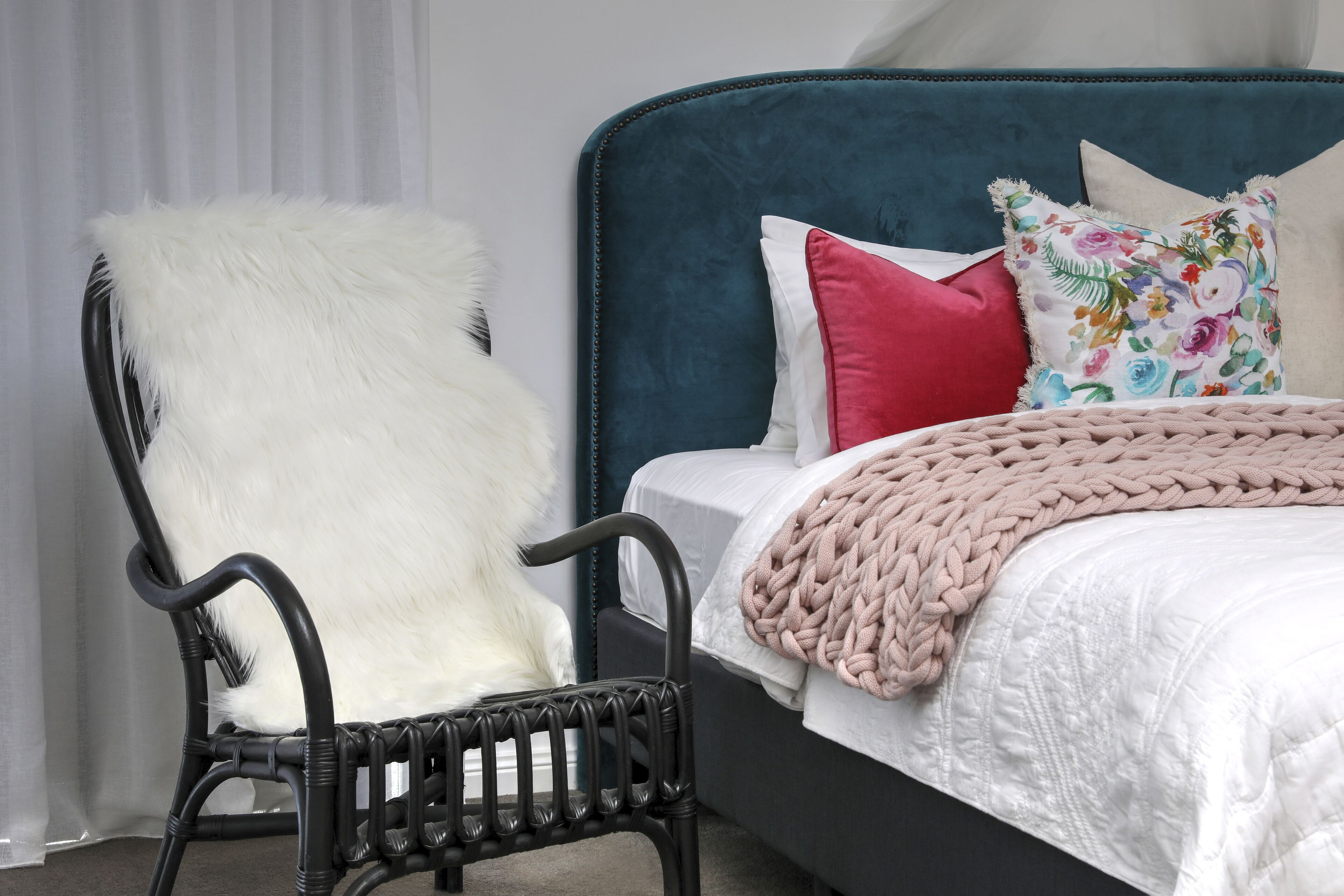Willow Tree Estate - Luxurious whole of house accommodation -Sleeps 40-Stunning  — image 26