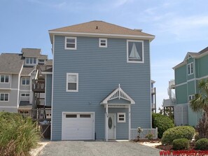 Exterior - Boca North - Ocean View 3BR Home & Community Pool!!! (North Topsail Beach)