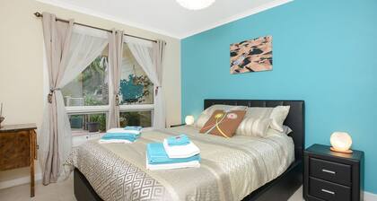 Goolwa Riverwalk B&B Big Breakfast supplies - Free WIFI, Netflix, Pets welcome