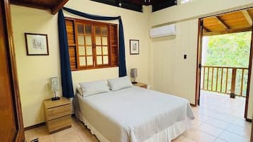 4 bedrooms, in-room safe, iron/ironing board, WiFi