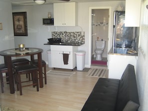 Interior - Private guesthouse near the beach (Sarasota)