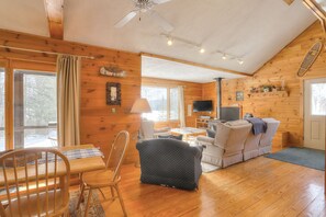 Smart TV, DVD player, table tennis