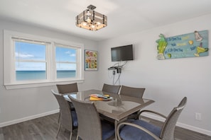 Dining - 405 - South Nags Head Ocean-Front with Panoramic Ocean Views (Nags Head)