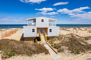 Exterior - 405 - South Nags Head Ocean-Front with Panoramic Ocean Views (Nags Head)